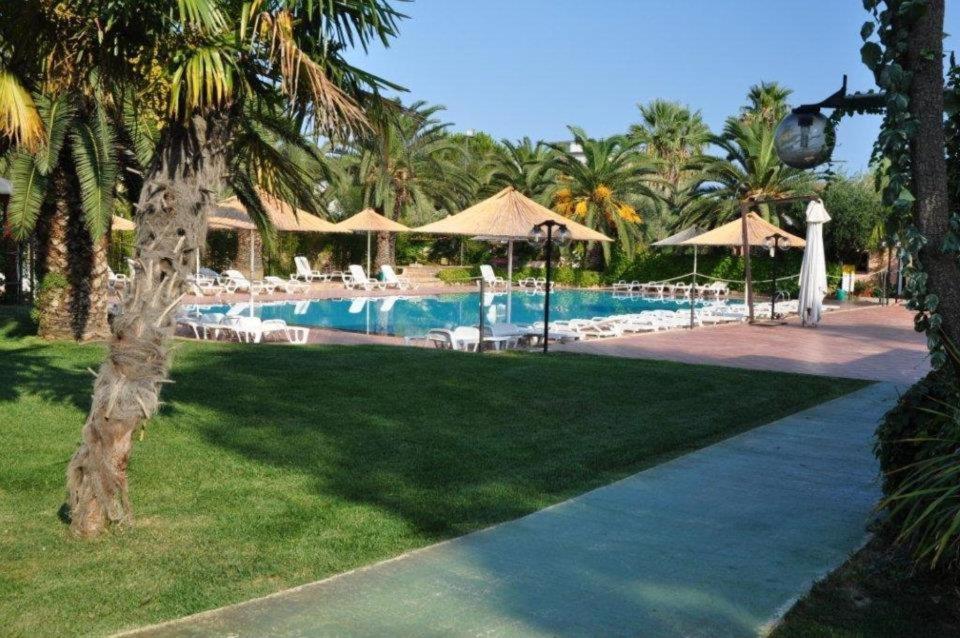 Villaggio Residence Club Le Ginestre Villapiana Lido Exteriör bild
